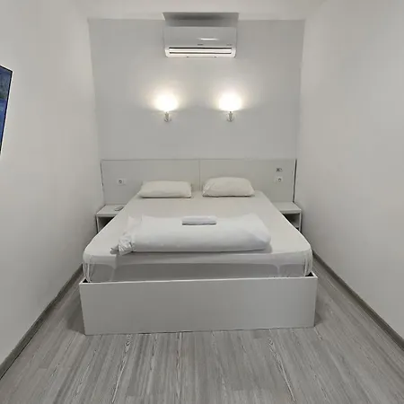 Continetal Standard Apartment Bucharest