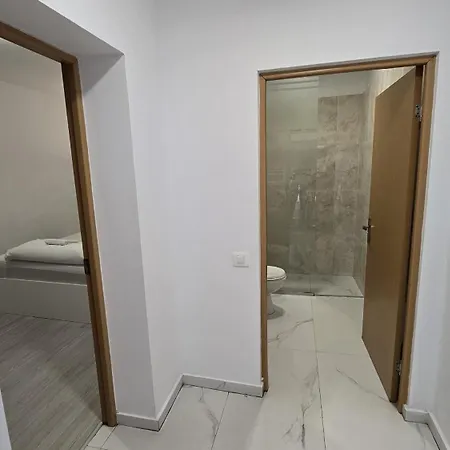 Apartment Continetal Standard Bucharest